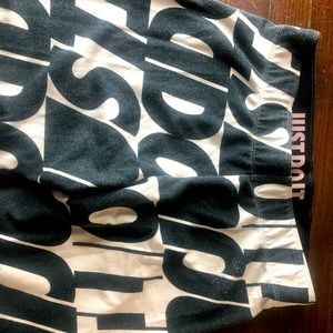 Brand Nike Size M Womens